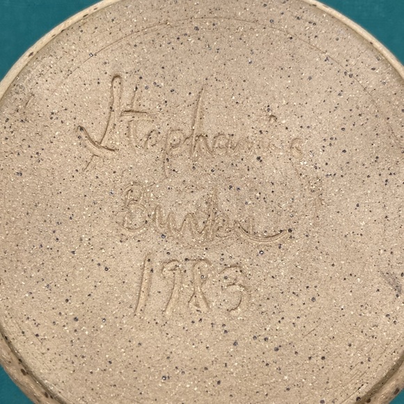 POTTERY artisan made signed mug, tan & blues, 1 cup, fancy handle $20 - Picture 8 of 9